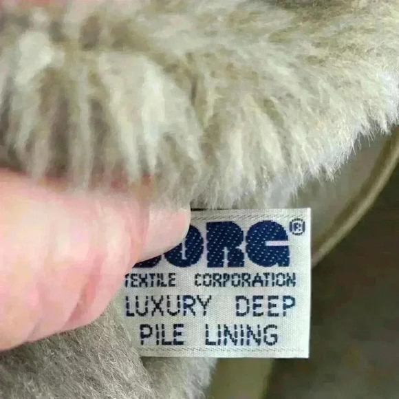 Botany Weathertopper beige, double breasted trench coat with plush liner;size 38 - Picture 8 of 10